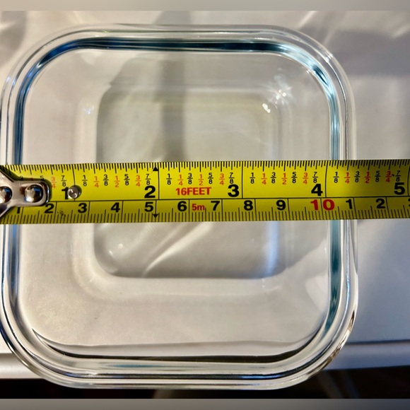 6 baking dishes (5 Pyrex) w/blue tint. - Picture 13 of 15